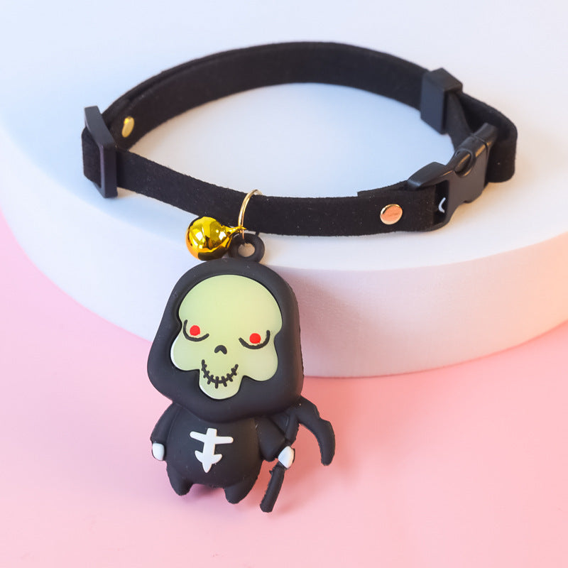 KFX-3322301 Halloween Themed Pet Collar Decoration - Cartoon Pumpkin Man, Luminous Skull, XS-L Sizes Available