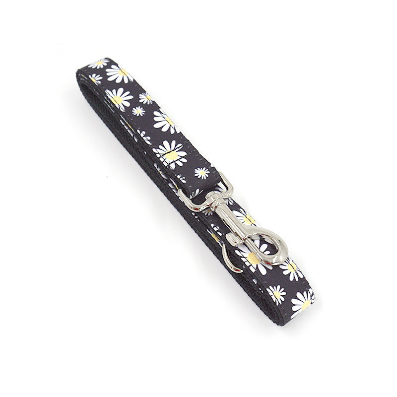 KFX-3379901 Trendy Black Polyester Pet Towing Rope with Environmental Daisy Print