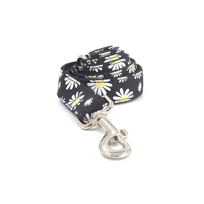 KFX-3379901 Trendy Black Polyester Pet Towing Rope with Environmental Daisy Print