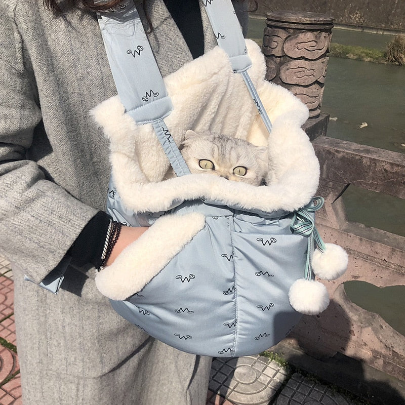 KFX-3393853 Cozy Winter Pet Carrier Backpack for Outdoor Travel with Open Design