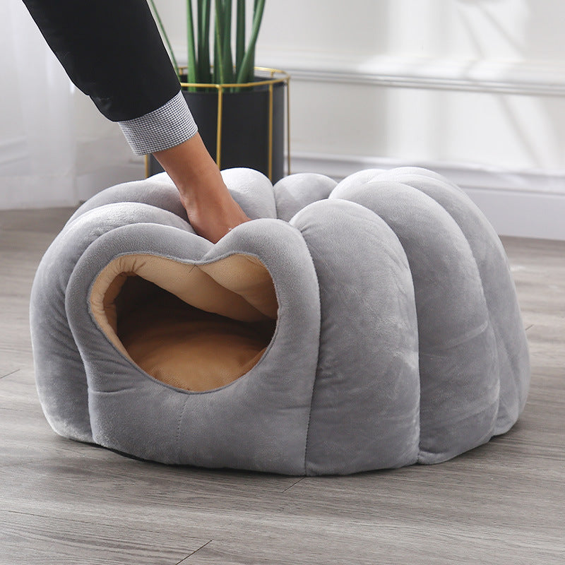 KFX-3412925 Cozy Pumpkin Cat House - Removable and Washable Cat Nest with High Elasticity Fabric