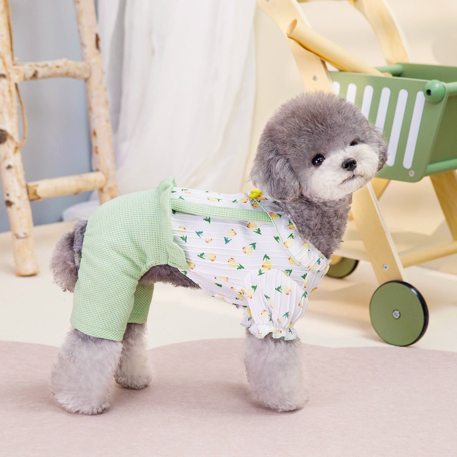 KFX-3419197 Personalized Floral Dog Clothes in Pink and Green - Casual Polyester Pet Apparel for All Sizes