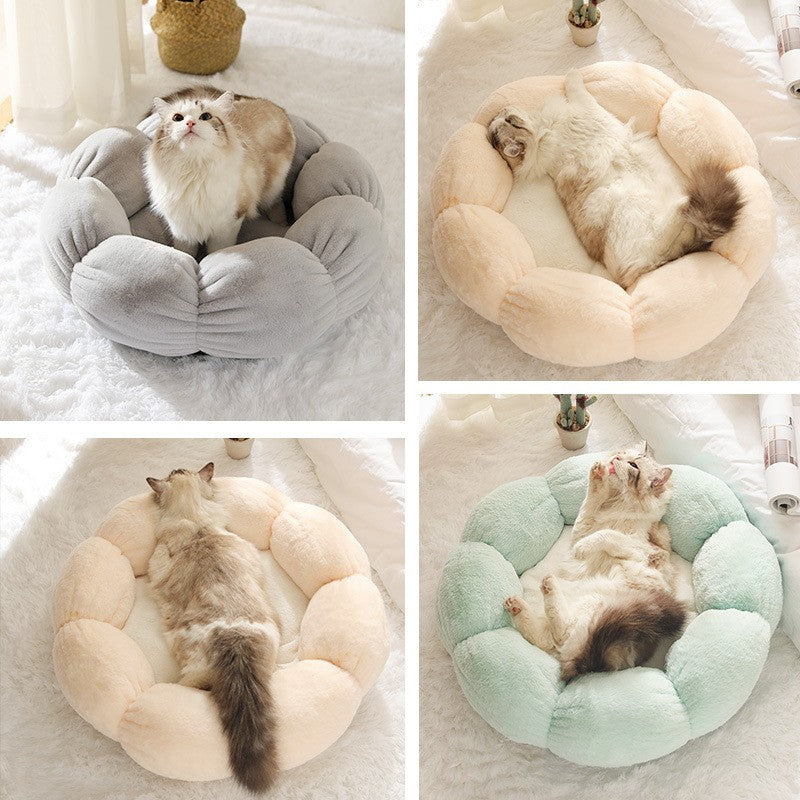 KFX-3424445 Plush Round Flower-Shaped Doghouse in Light Pink, Light Green, and Gray - Soft Cloth Pet Nest