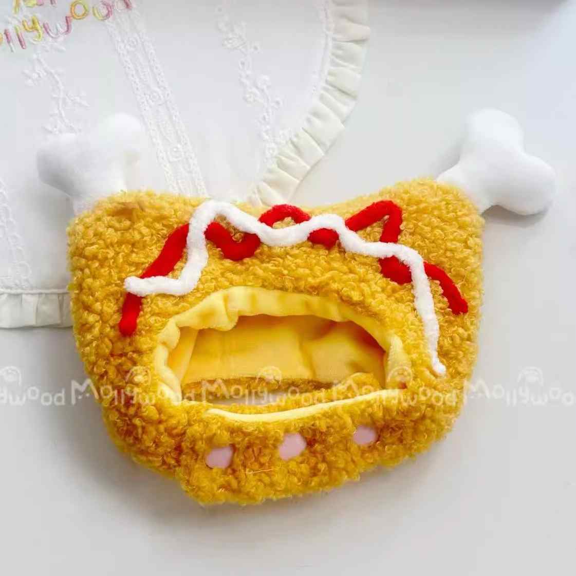KFX-3435709 Golden Chicken Leg Headband with Tomato Sauce & Simulated Necklace for Pets