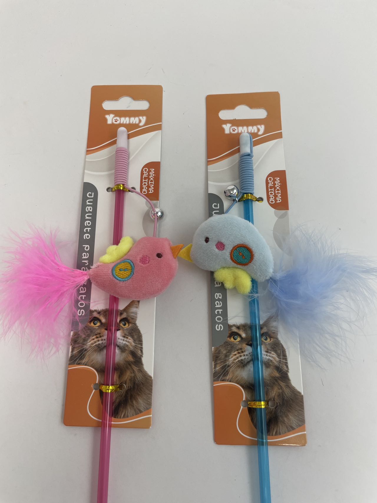 KFX-3440701 Whimsical Cat Toy on a Stick for Interactive Playtime