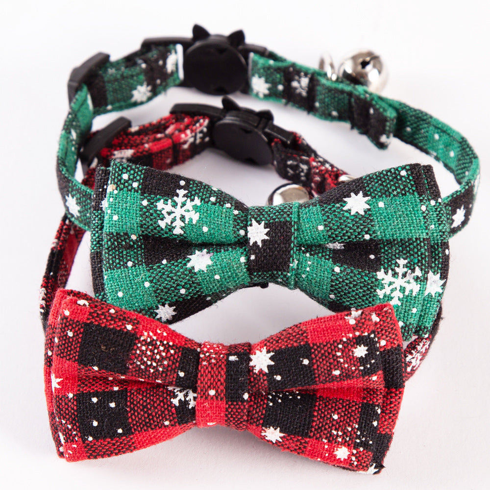 KFX-3453373 Festive Christmas Cat Collar with Detachable Buffalo Plaid Bowtie - Soft and Flexible Design