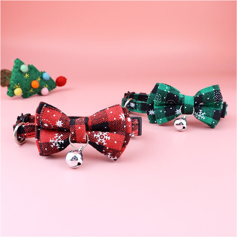 KFX-3453373 Festive Christmas Cat Collar with Detachable Buffalo Plaid Bowtie - Soft and Flexible Design