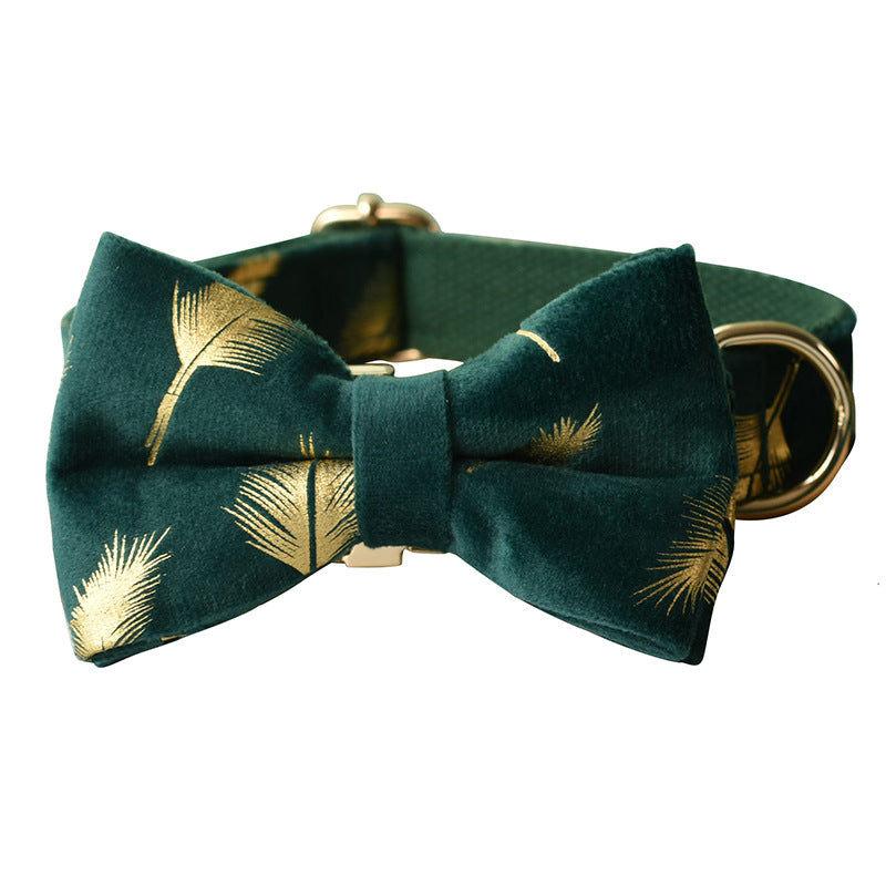 KFX-3472445 Emerald Feather Pattern Pet Collar, Bow, and Leash Set in Cotton