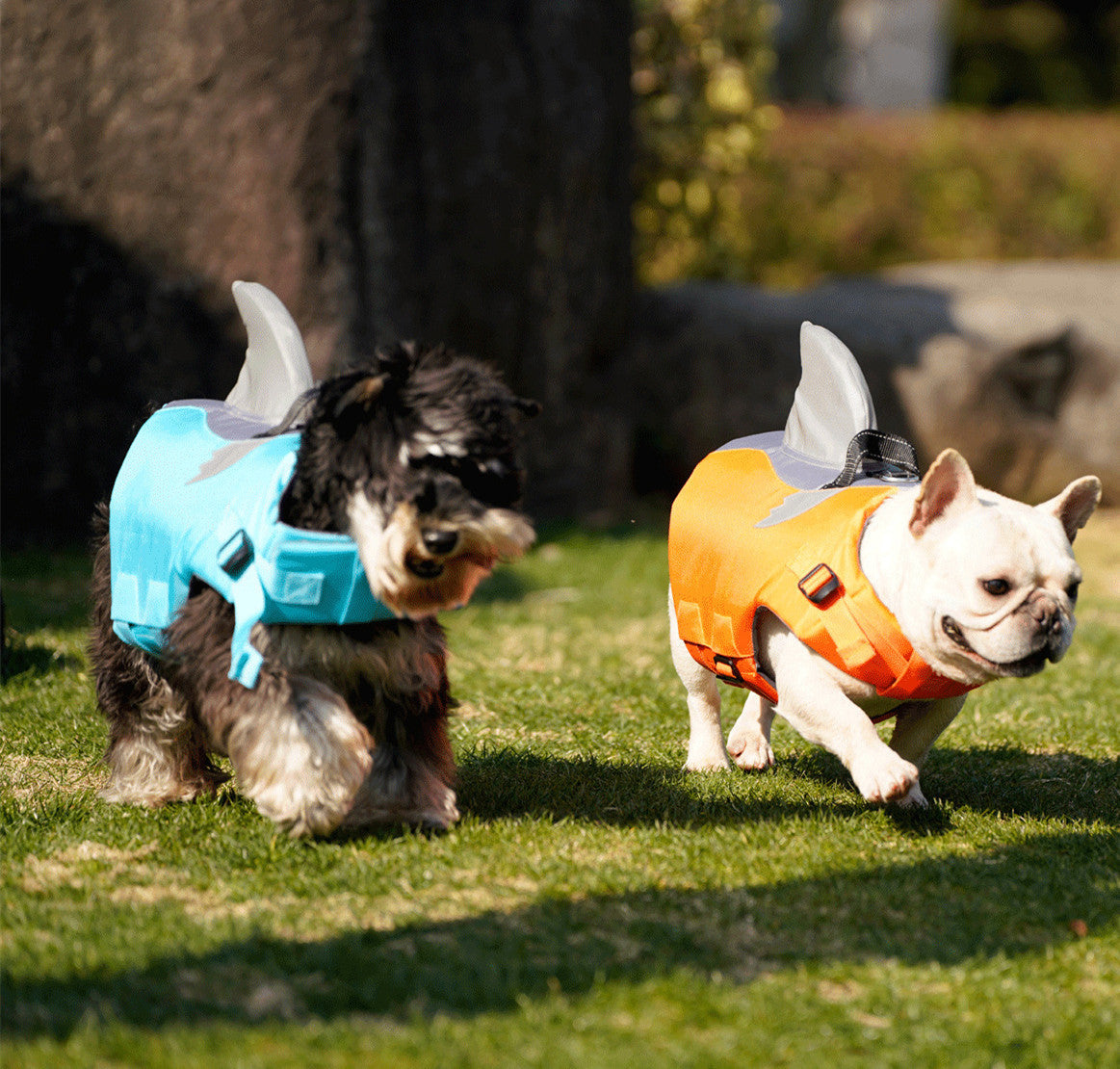 KFX-3508797 Adjustable Flying Shark Fin Life Jacket for Dogs - Buoyant Outdoor Swim Suit in Blue and Orange