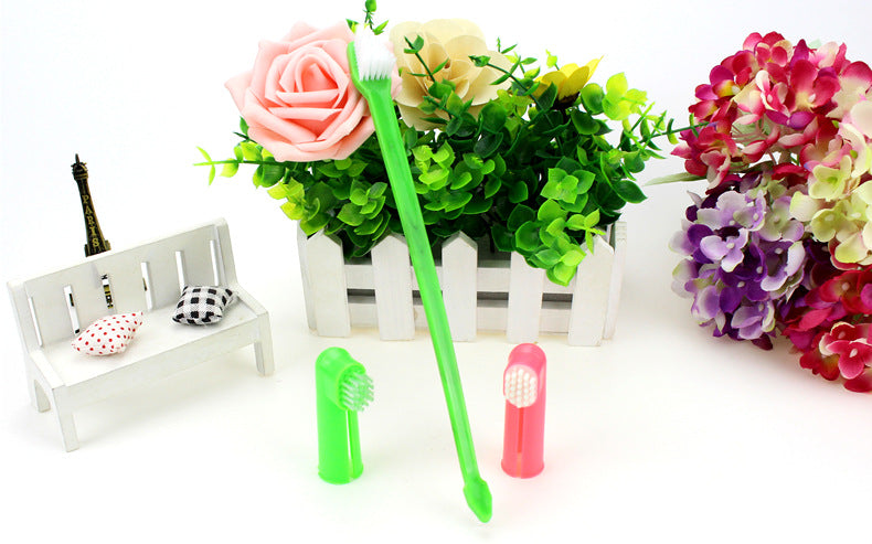 KFX-3574589 Three-Piece Pet Toothbrush Set with Dual-Head Brush and Finger Brushes