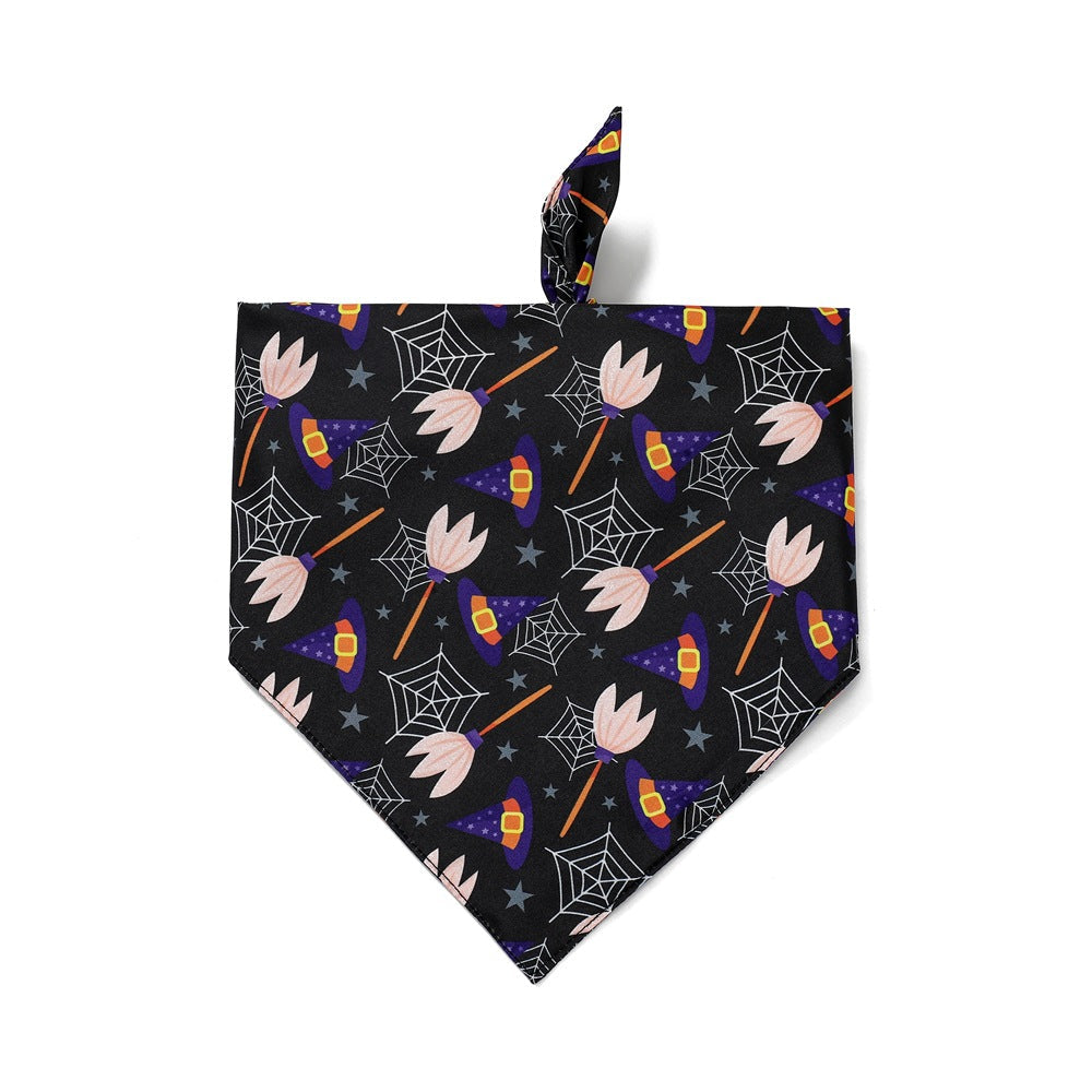 KFX-3580093 Halloween Triangle Dog Bib - Polyester Saliva Towel for Dogs, 70x48x48cm, Various Styles