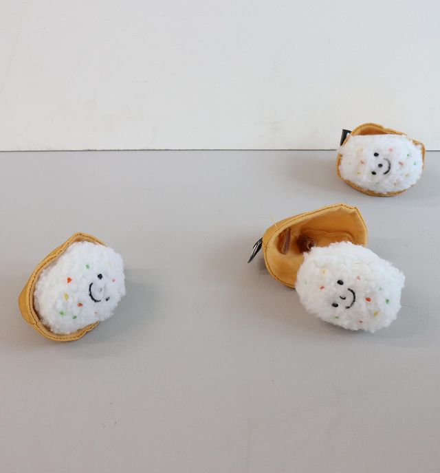 KFX-3582141 Plush Sushi Sound Toy with Hidden Snacks for Engaging Play