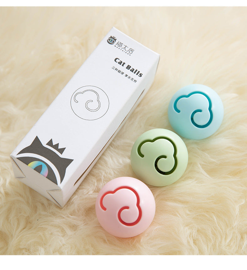 KFX-3594813 Cat Toy Ball with Mint Bell and Maple Leaf Design, ABS Plastic, 4.5cm