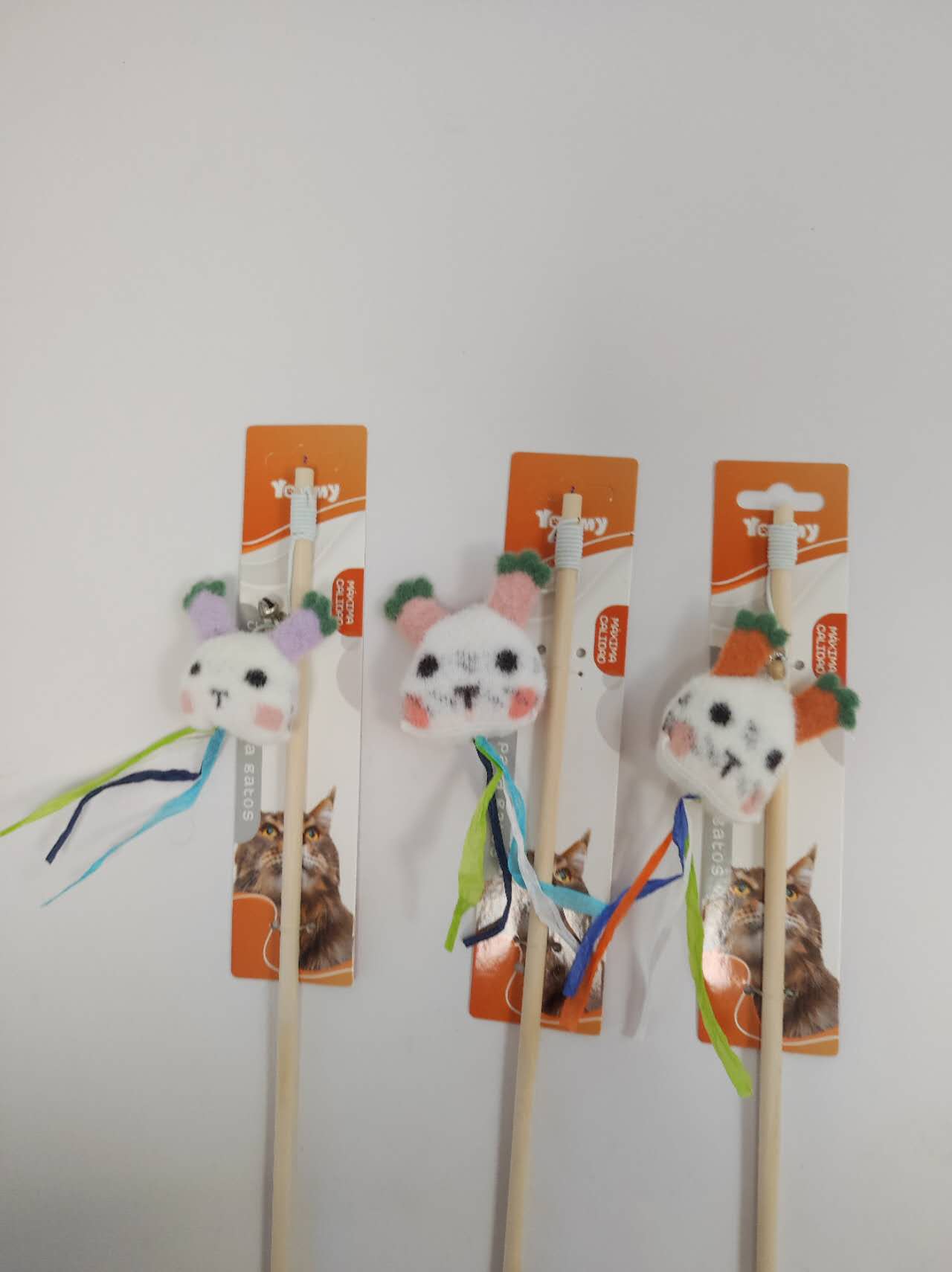 KFX-3604541 Sable Fawn Cat Toy for Playful Felines - Soft and Engaging Design