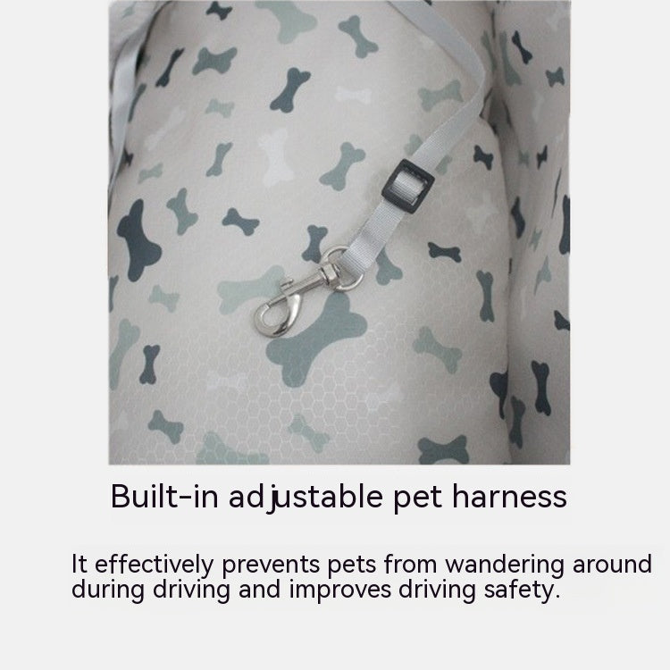 KFX-3626813 Pet Car Safety Seat with Waterproof Bed and Portable Strap - Suitable for Dogs