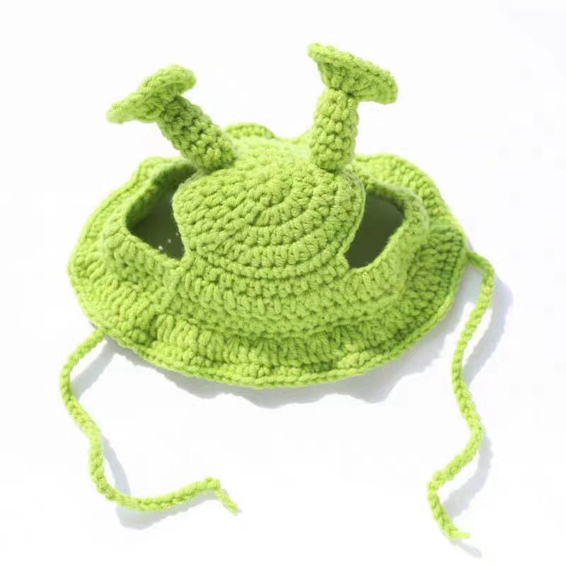 KFX-3631549 Handmade Green Knitted Cat and Dog Hat - Stylish Pet Headgear for All Seasons