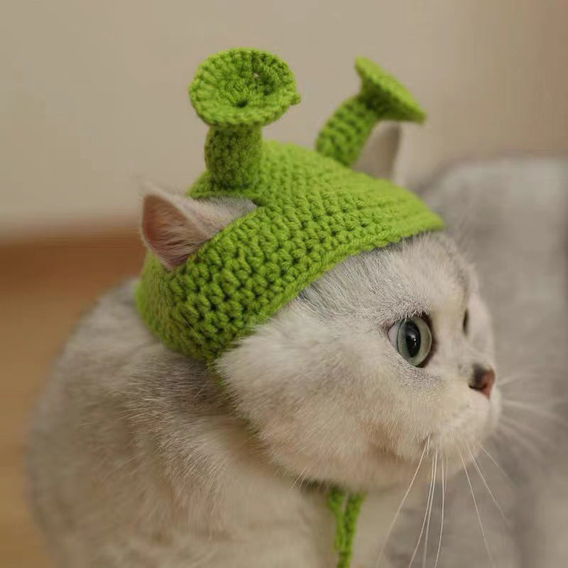 KFX-3631549 Handmade Green Knitted Cat and Dog Hat - Stylish Pet Headgear for All Seasons