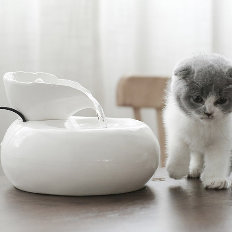 KFX-3638333 Ceramic Automatic Cat Water Dispenser with Filtration System - White and Pink
