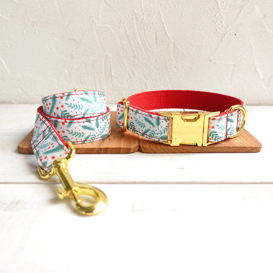KFX-3646013 Durable Christmas-Themed Dog Collar with Towing Rope for Maximum Comfort