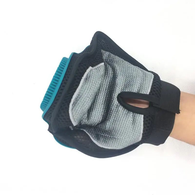 KFX-3649597 Soft Silicone Horse Massage & Bathing Gloves for Easy Dehairing and Grooming