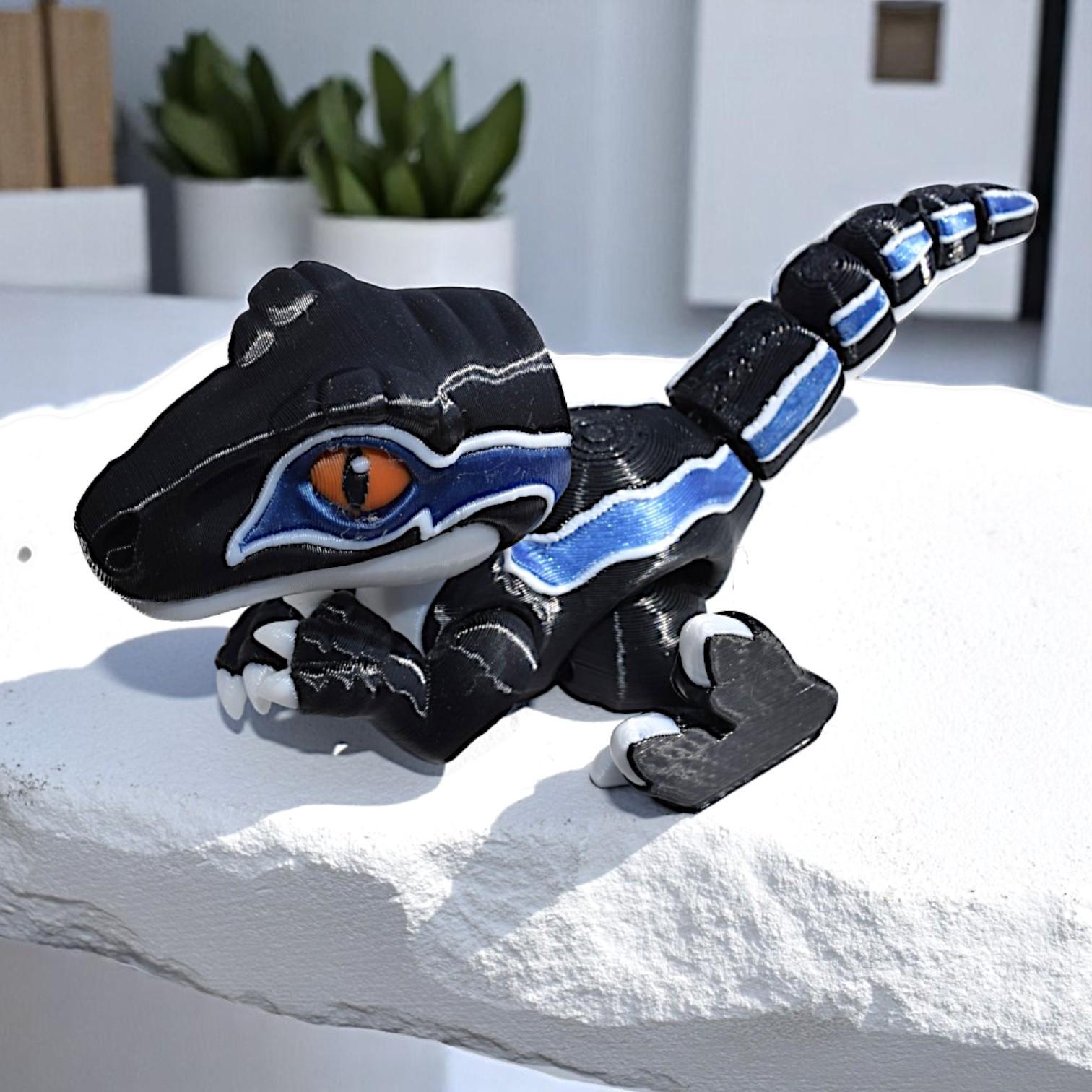 KFX-3670077 Velociraptor Decorative Model with Exquisite Detail and Lifelike Appearance for Dinosaur Enthusiasts and Home Decor