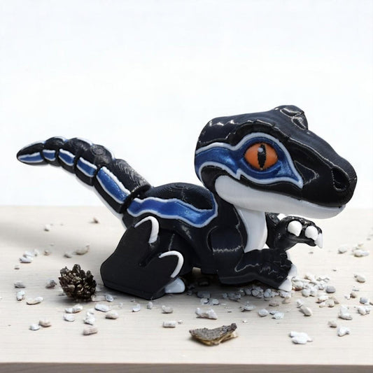 KFX-3670077 Velociraptor Decorative Model with Exquisite Detail and Lifelike Appearance for Dinosaur Enthusiasts and Home Decor