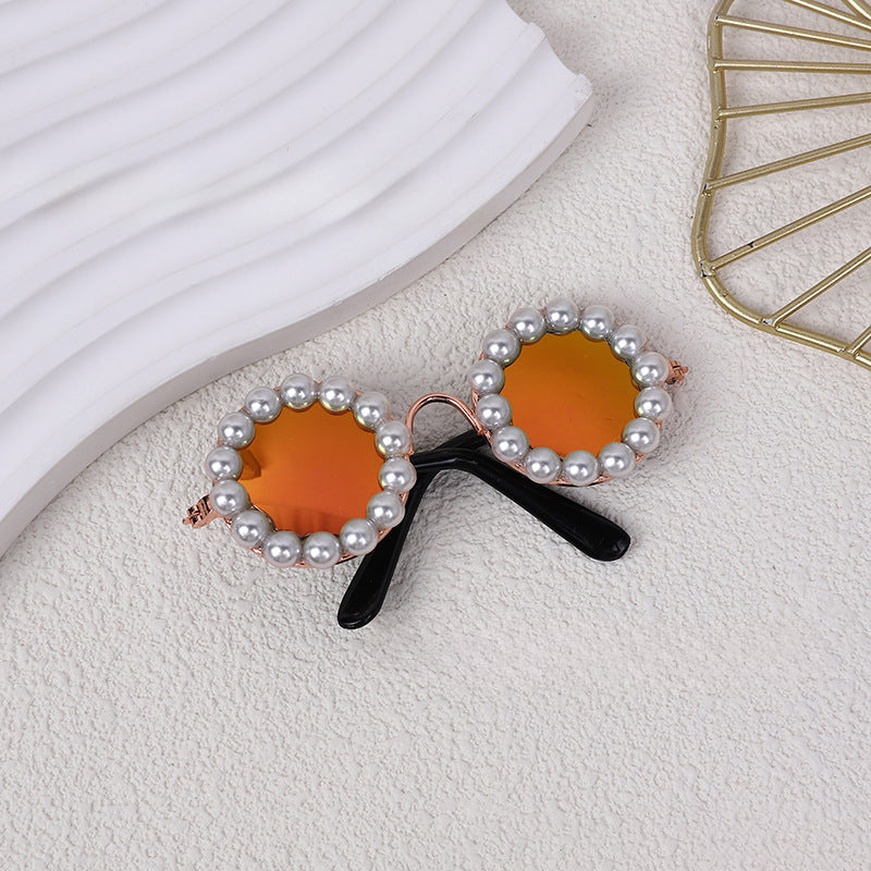 KFX-3820861 Pearl-Rimmed Round Sunglasses for Cats and Dogs - Stylish Costume Accessory for Parties and Celebrations