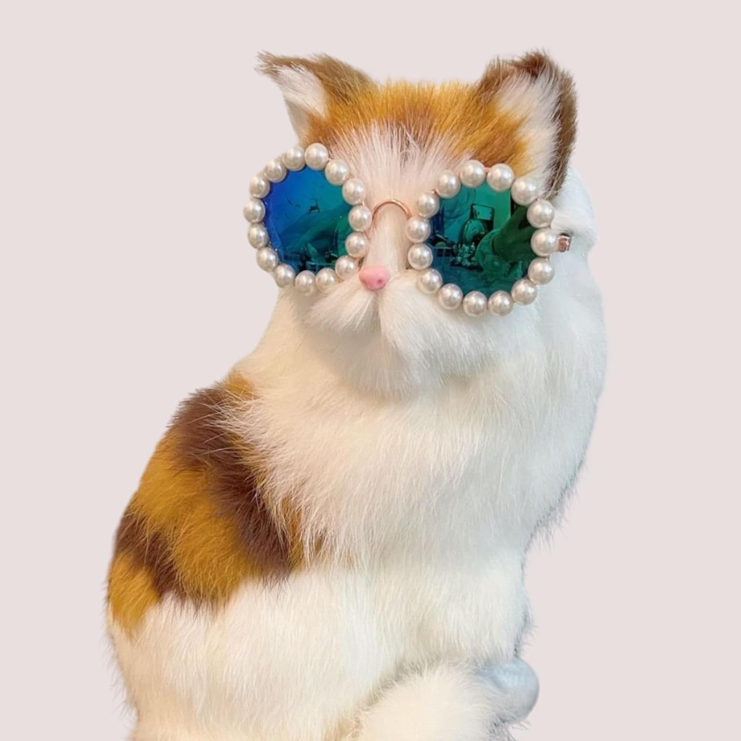 KFX-3820861 Pearl-Rimmed Round Sunglasses for Cats and Dogs - Stylish Costume Accessory for Parties and Celebrations
