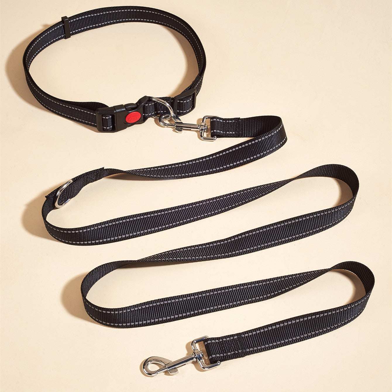 KFX-3954237 Hands-Free Pet Shoulder Traction Lead - Adjustable Nylon Harness, Black, 2.5cm Width, 180cm Length, Fits Waist 75-115cm