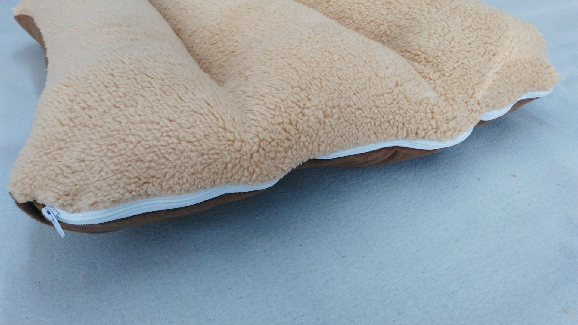 KFX-3954493 Removable and Washable Pet Litter Mat - Soft Lamb Wool for Dogs and Cats, Multiple Sizes Available