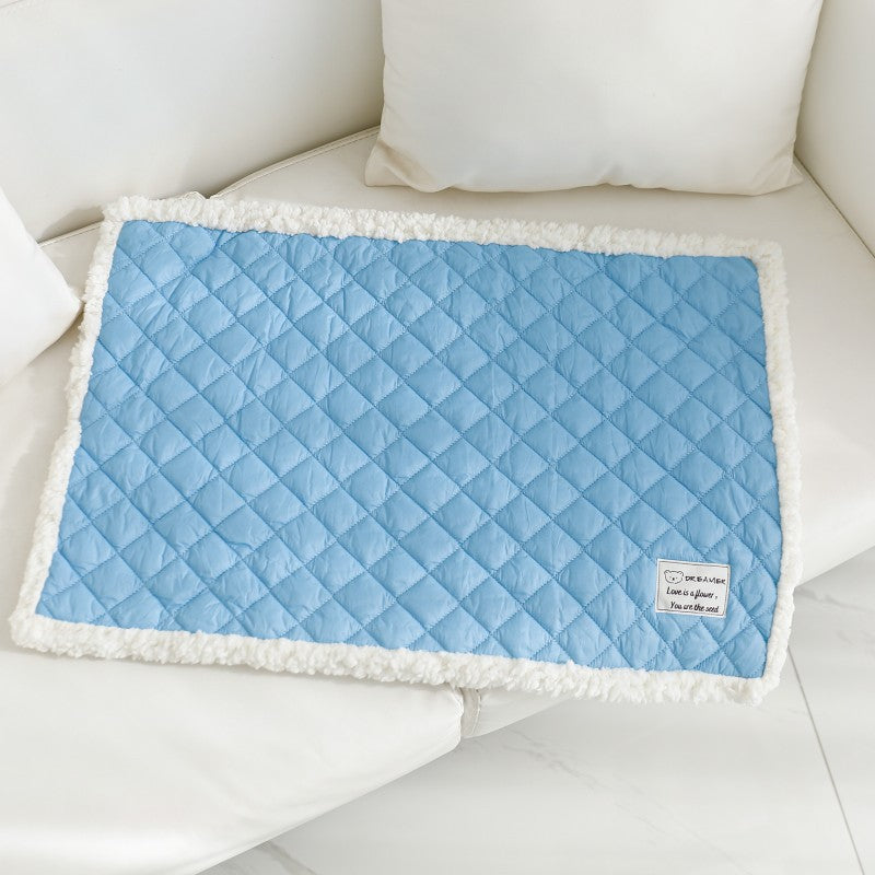 KFX-3956285 Warm Terry Pet Blanket for Cats - Quilted Cushion in Blue, Pink, Yellow, and Gray - Sizes M, L, XL
