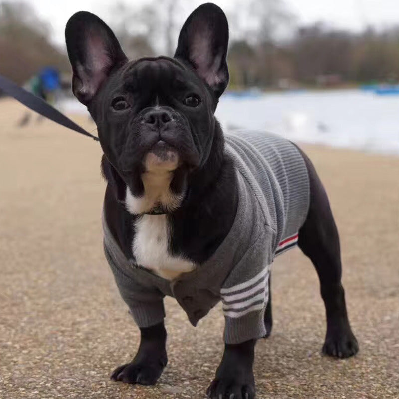 KFX-3979453 Cozy British Style Wool Sweater for Dogs and Cats - Available in Green, Red, Gray