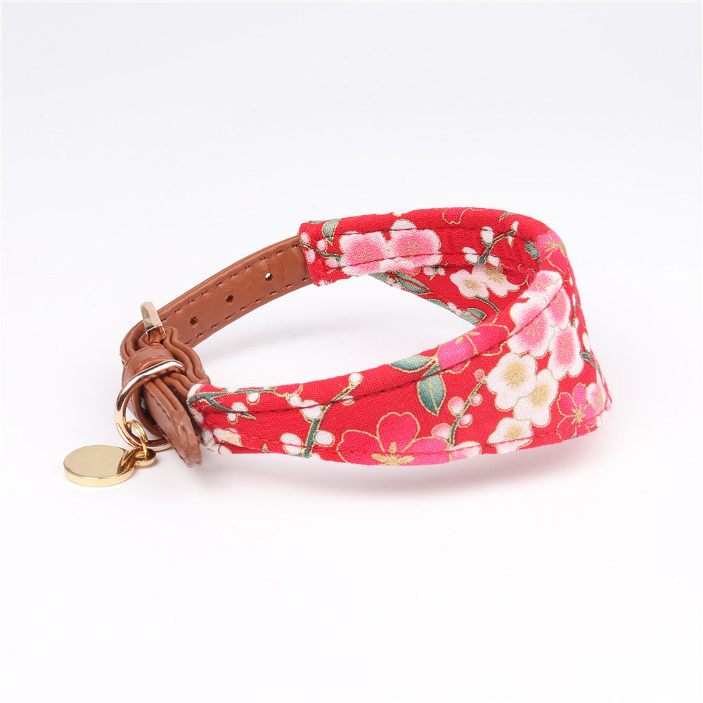 KFX-3989181 Japanese Style Triangle Clip Dog Collar with Saliva Towel - Adjustable Sizes Available