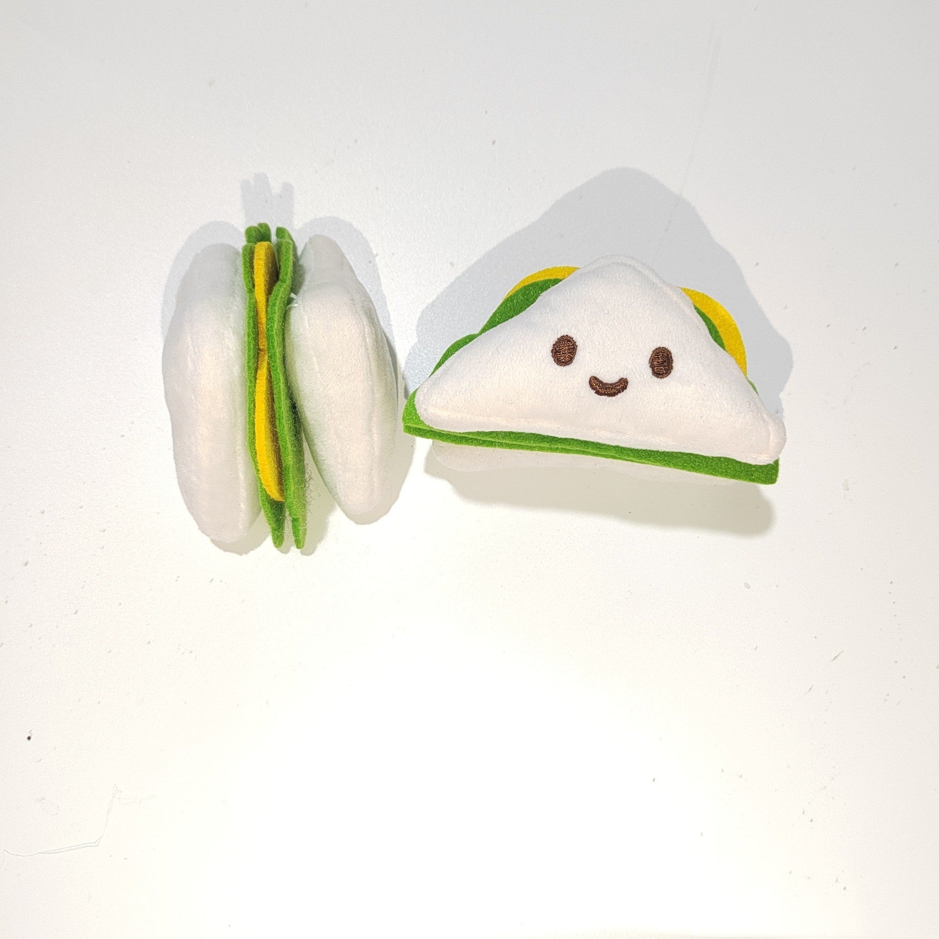 KFX-4008125 Decompression Plush Hamburger Pet Sound Toy - Fun Chewable Plushie for Dogs and Cats