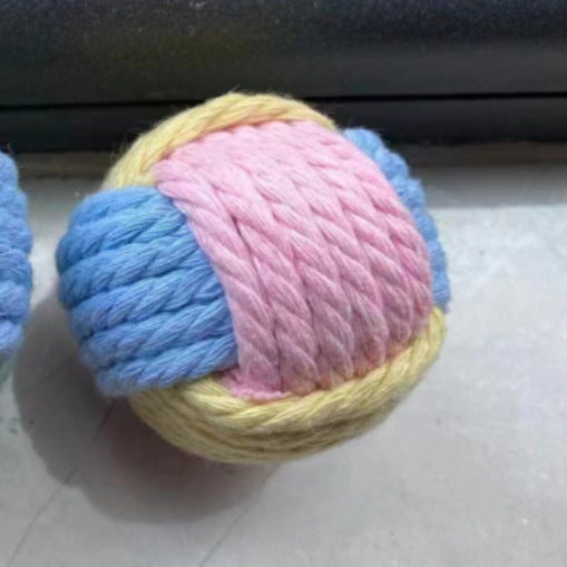 KFX-4050237 Handmade Cat Hair Ball Plush Toy for Interactive Play and Teeth Grinding, 5cm Size
