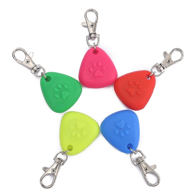 KFX-4063933 Silicone Triangle Pendant Light for Pets - Colorful Seasonal Ornament for All Occasions