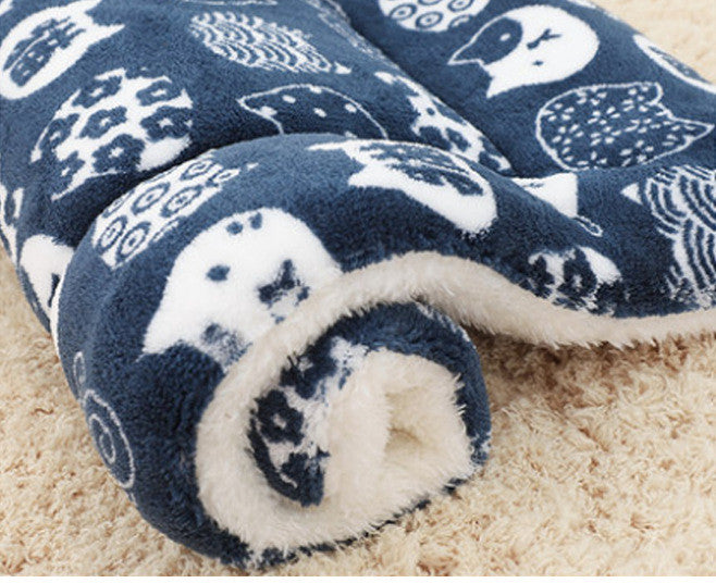 KFX-4083773 Four Seasons Universal Pet Mat - Flannel & Lamb Wool Cozy Bed for Small Animals