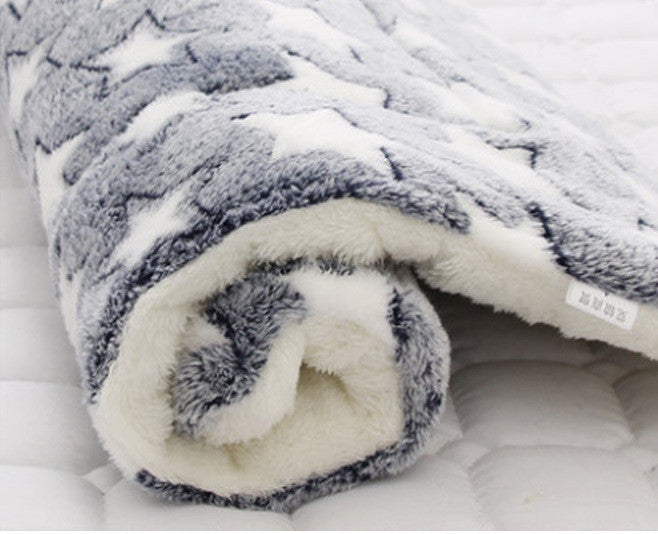 KFX-4083773 Four Seasons Universal Pet Mat - Flannel & Lamb Wool Cozy Bed for Small Animals