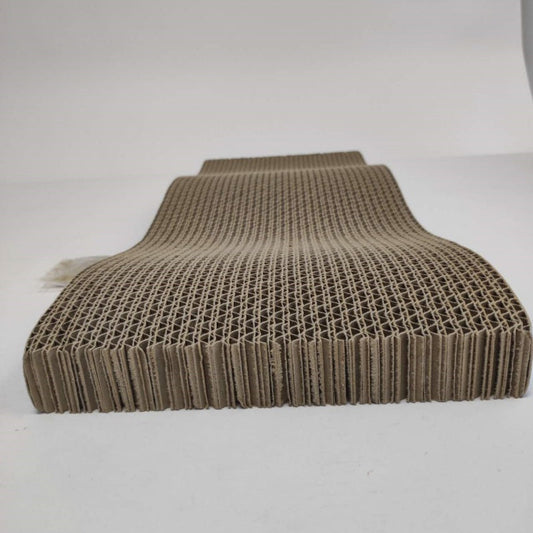 KFX-4091453 Medium Wavy Cat Scratching Post with Grab Plate for Interactive Play