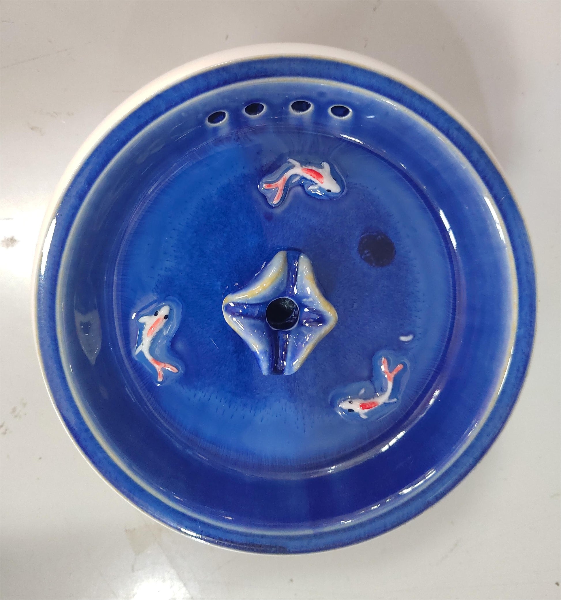 KFX-4102973 Ceramic Water Circulation Cat Drinking Fountain in Multiple Colors