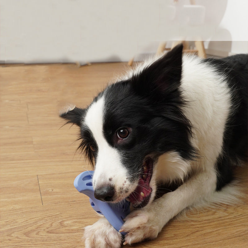 KFX-4119741 Bite Resistant Boomerang Dog Toy for Medium and Large Breeds