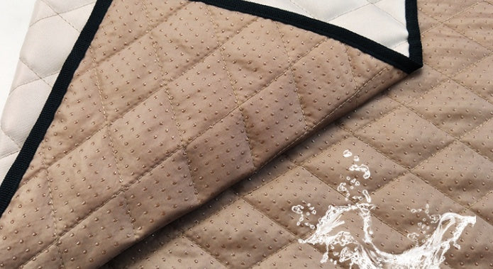 KFX-4179901 Anti-Skid Pet Bed Mat for Car and Home, Easy to Clean Oxford Cloth, Non-Slip Design, Available in Multiple Sizes