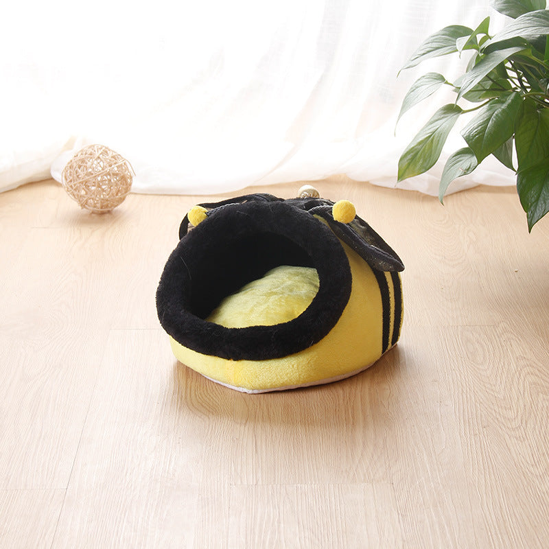KFX-4183869 Cozy Flannel Pet Bed for Small Animals - Ideal for Guinea Pigs, Ferrets, Hamsters, and More