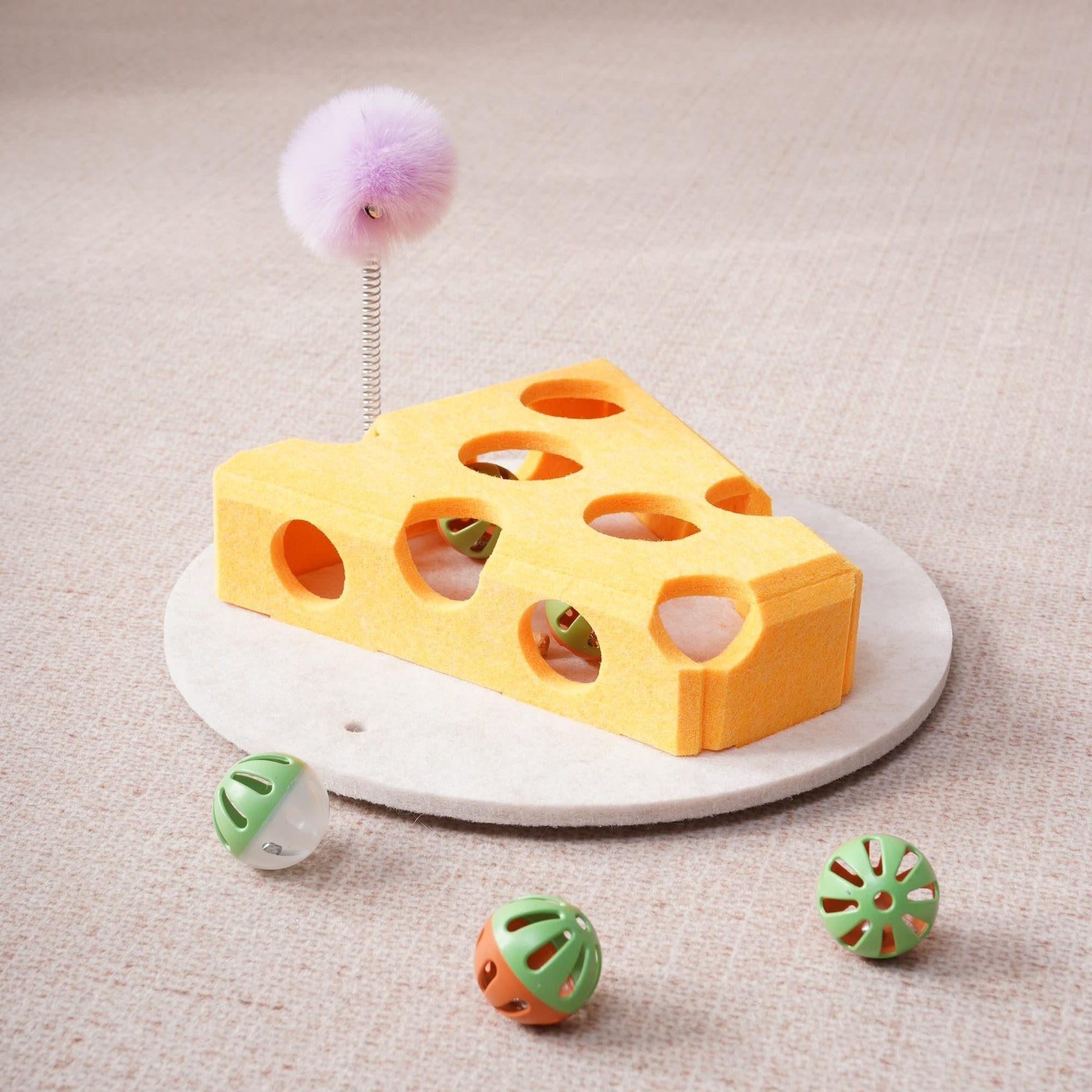 KFX-4200125 Interactive Cat Puzzle Toy with Suction Cup Base and Spring Teaser for Engaging Solo Play