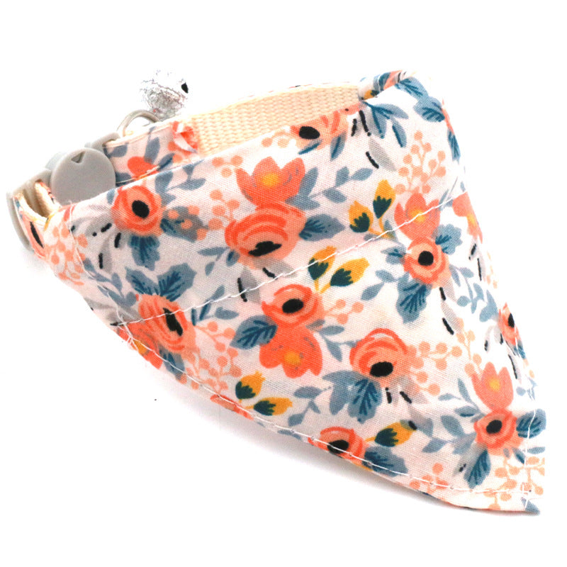 KFX-4202685 Floral Nylon Pet Triangular Scarf Collar - Adjustable for Small Pets