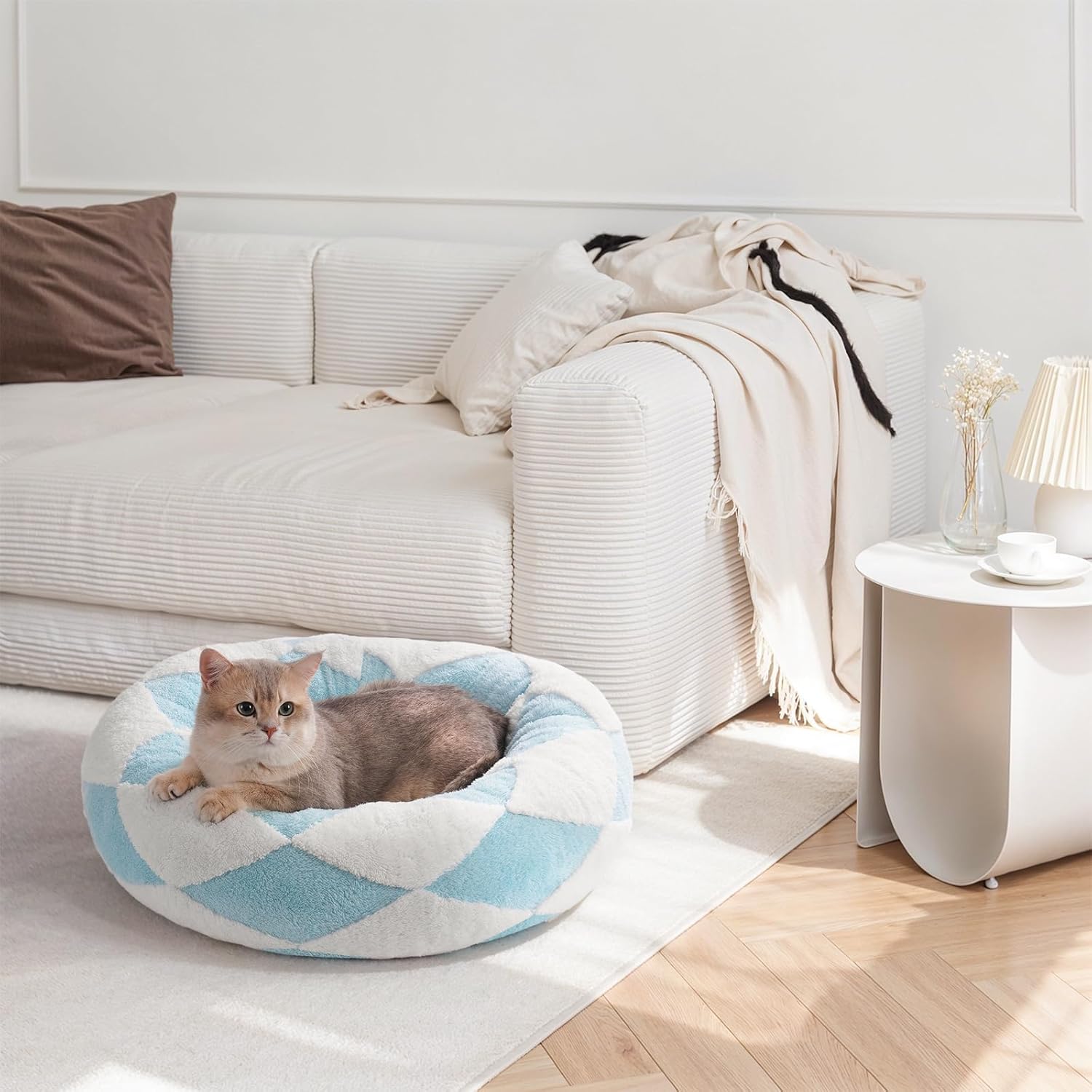 KFX-4275005 Cozy Round Plush Pet Bed for Cats and Small Dogs - 23 Inch Washable Design with Non-Slip Bottom