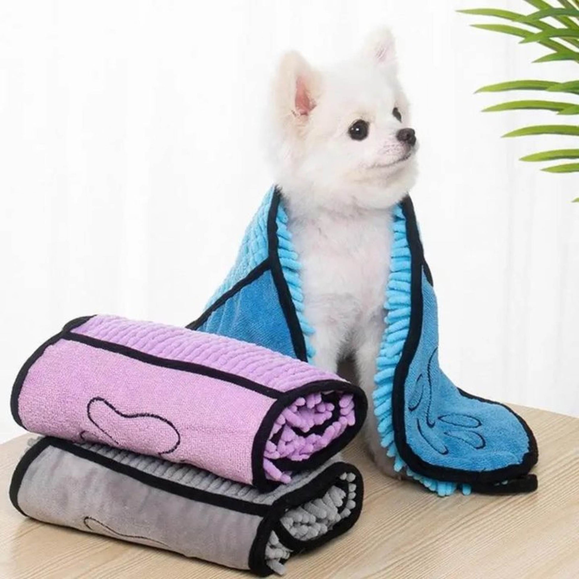 KFX-4306621 Soft Quick-Dry Dog Bath Towel - Absorbent Pet Cleaning Robe, Durable Fiber Design, 62x23 CM