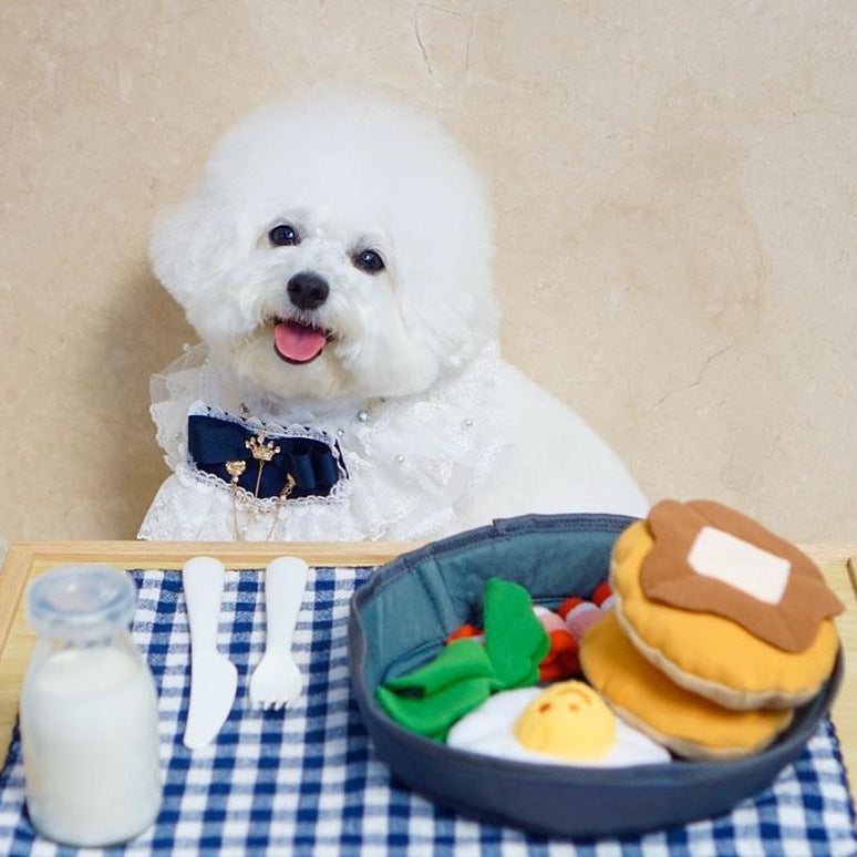 KFX-4342717 Korean-Inspired Sniffing and Sounding Dog Toy with Bacon and Burger Treat Holders