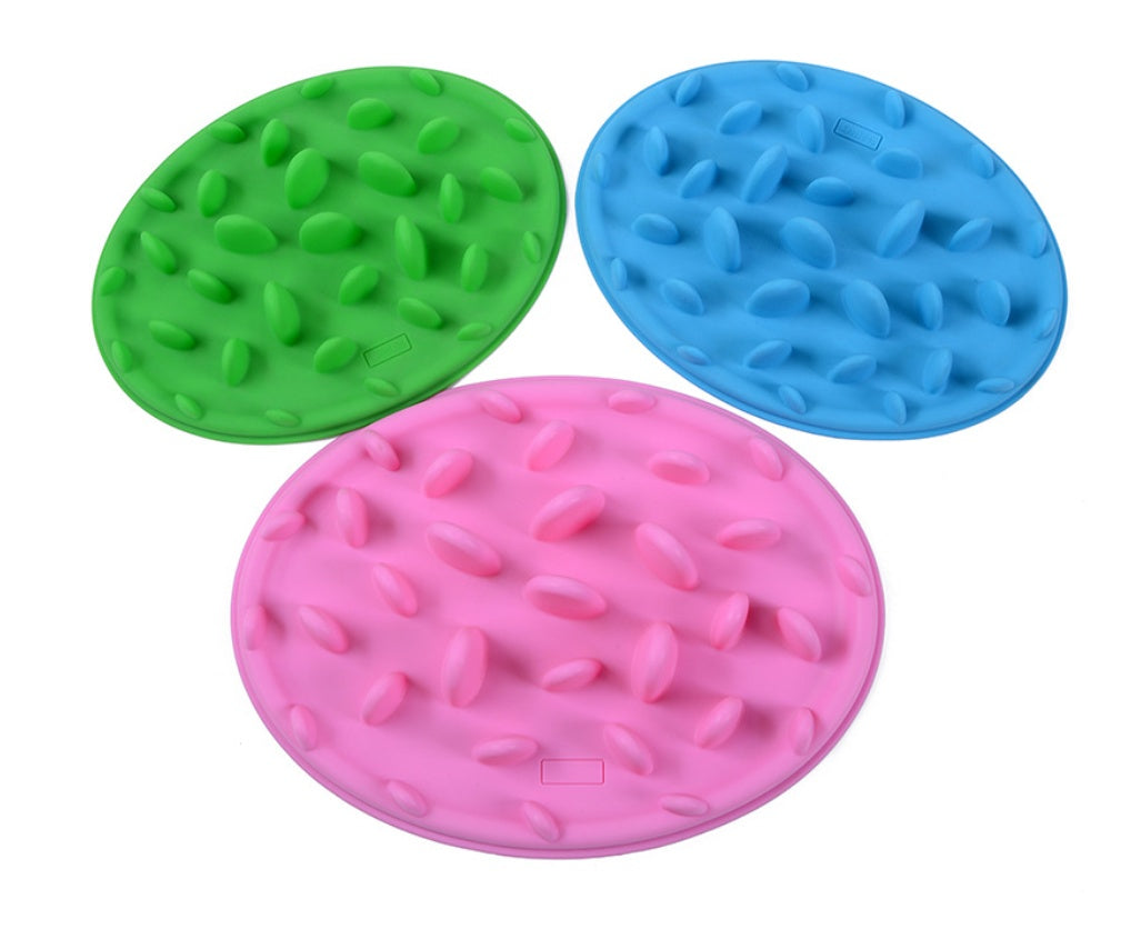 KFX-4348477 Silica Gel Dog Licking Plate Mold - 15x15cm, Easy to Clean and Maintain