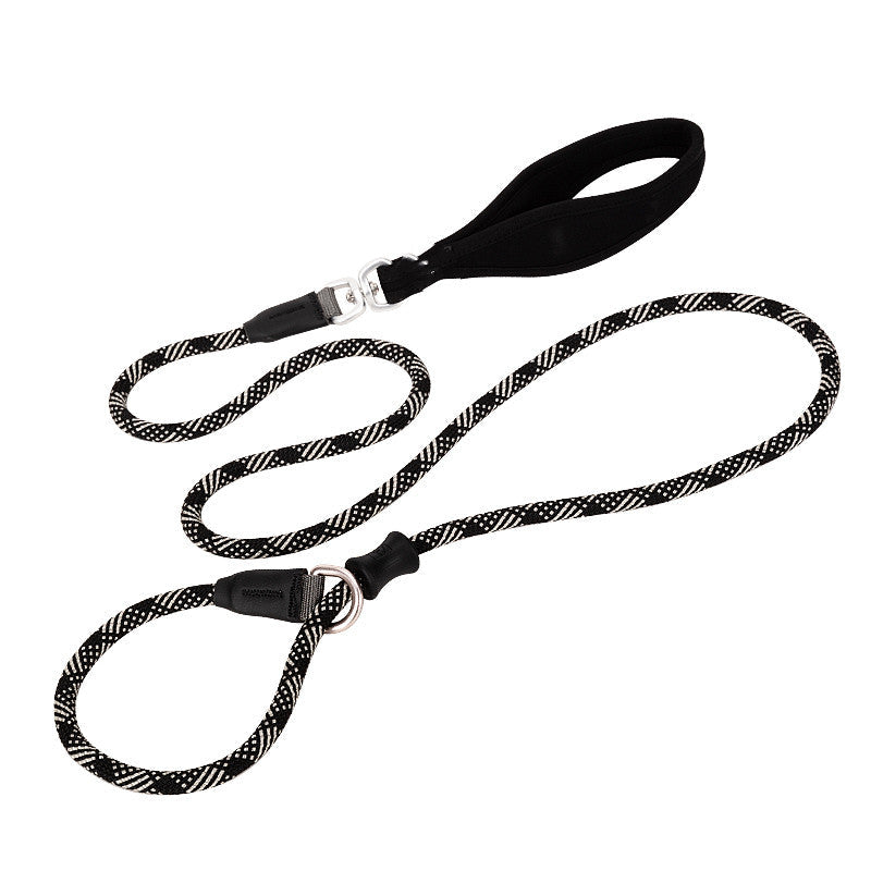 KFX-4407229 Fashionable Nylon Pet Dog Leash in Various Colors - Explosion-Proof Design